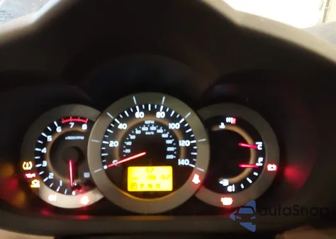 2011 Toyota Rav4 z USA, uszkodzony, nr VIN 2T3BF4DV5BW084741